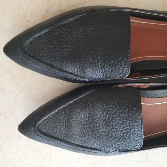 Vionic Women's Noah Genuine Leather Toe Flats Casual Classy Classic EUC 7.5 - Picture 3 of 13